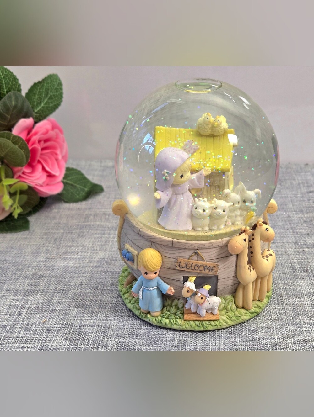 Vintage 2001 Precious Moments Noah's Ark Musical Snow Globe Enesco - READ